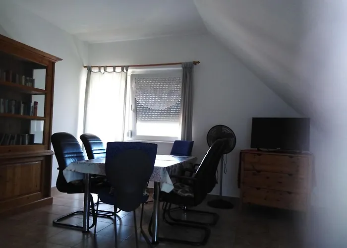 Am By Interhome Балатонмариафюрдё